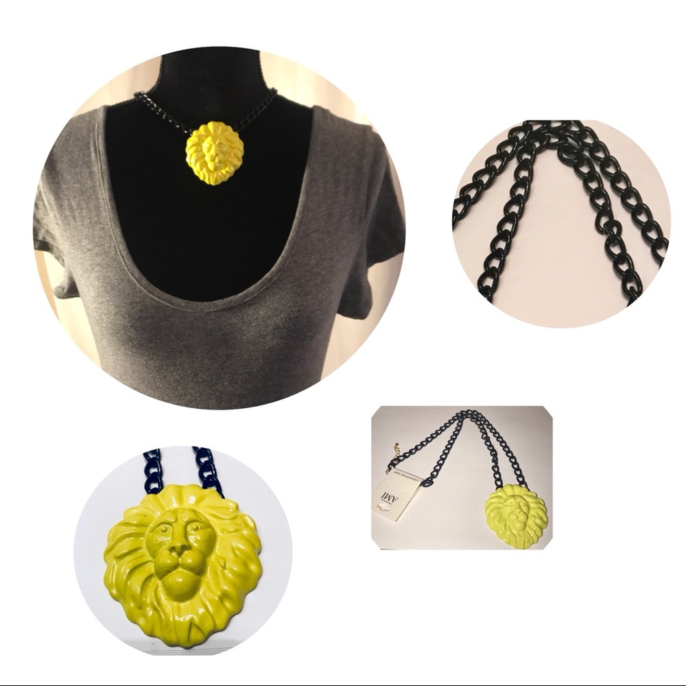 🌺AMI Lion head w/black chain necklace